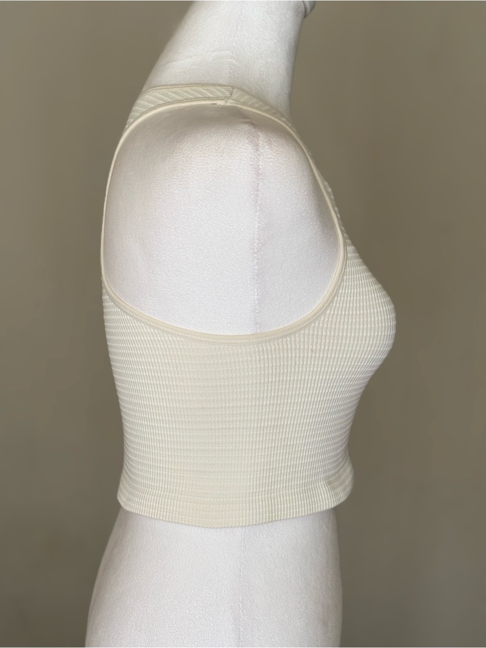 Forever 21 Cream Ribbed  Racerback Crop Tank Top - Picture 4 of 10